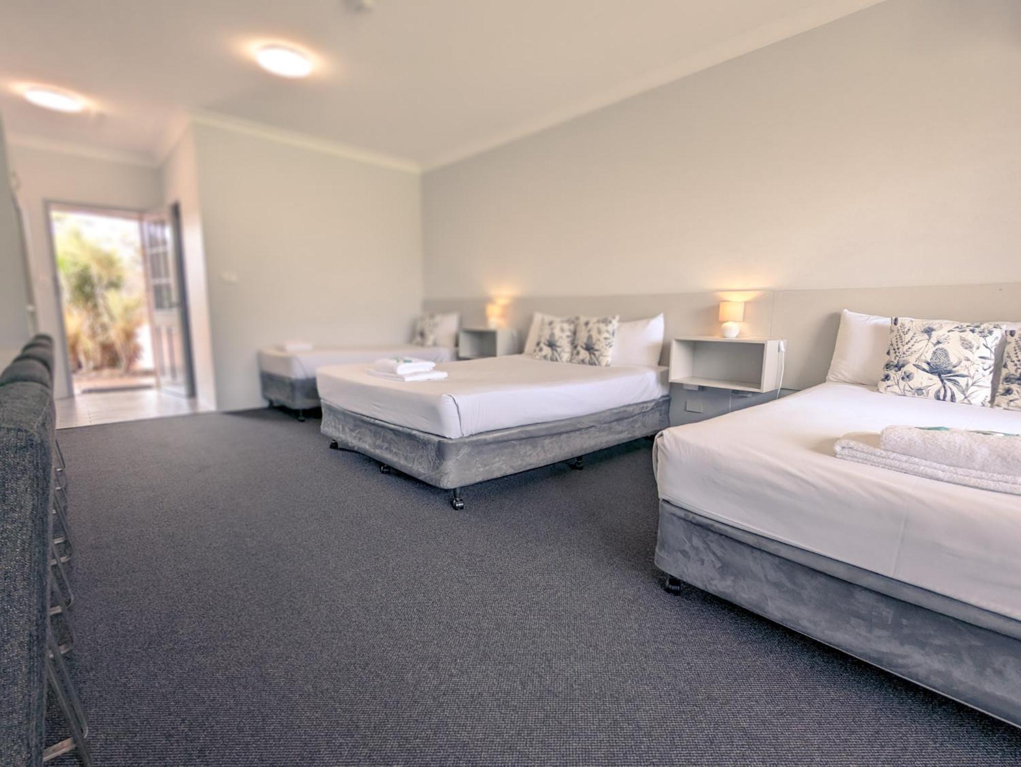 Island Palms Motor Inn Forster Eksteriør bilde