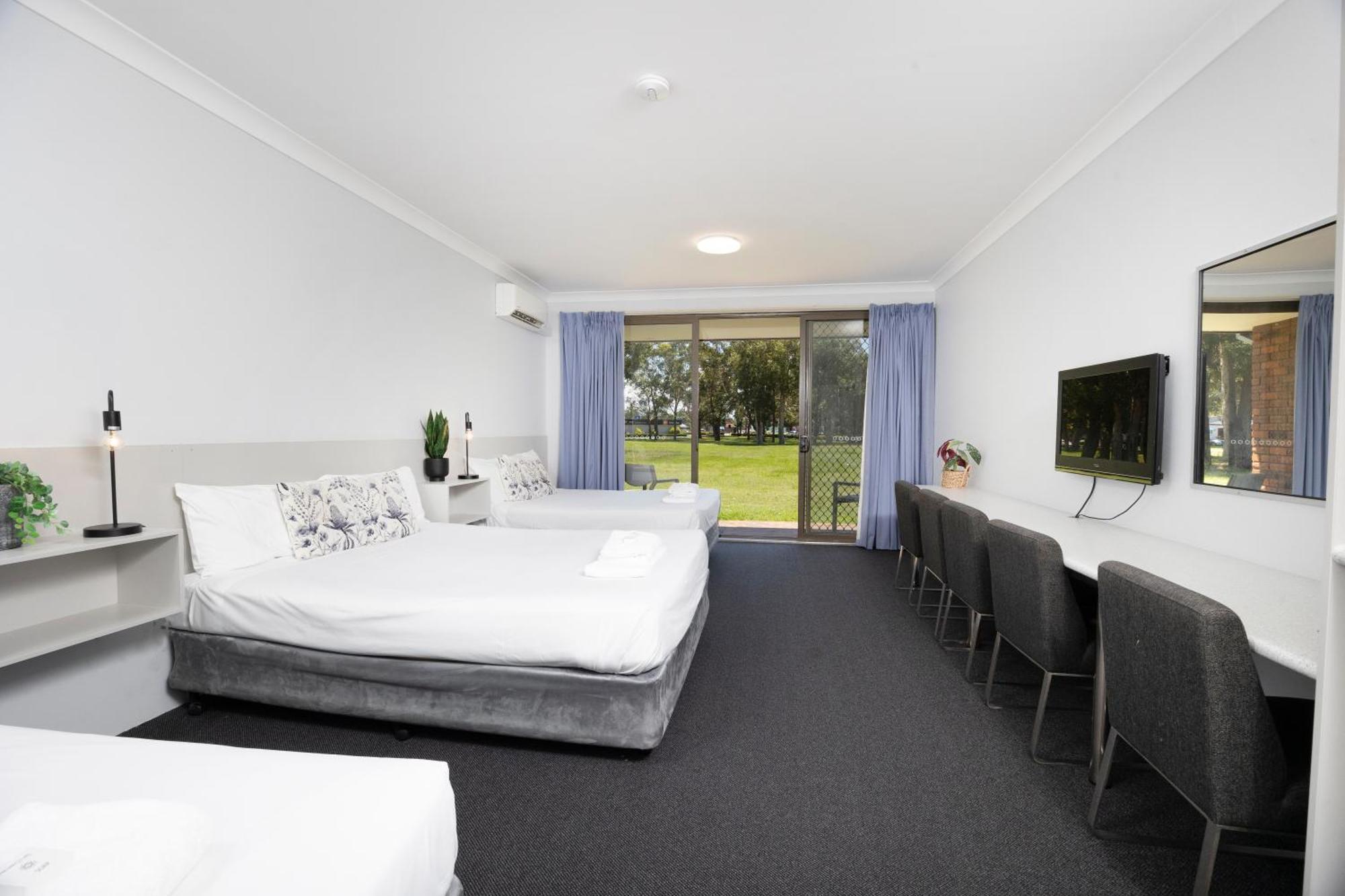 Island Palms Motor Inn Forster Eksteriør bilde