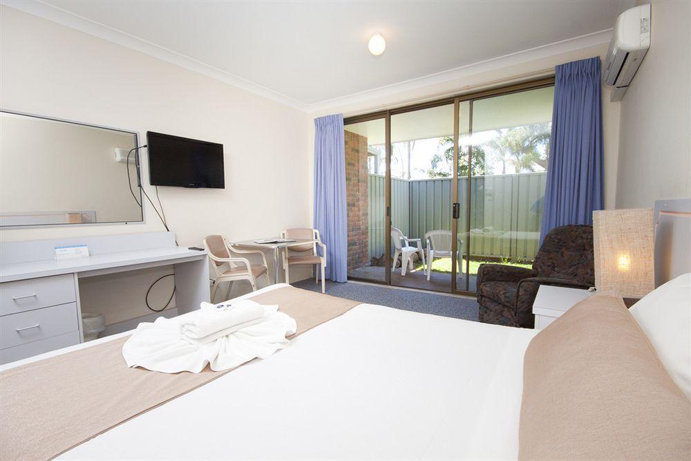 Island Palms Motor Inn Forster Eksteriør bilde