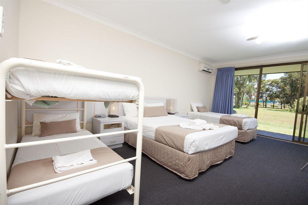 Island Palms Motor Inn Forster Eksteriør bilde